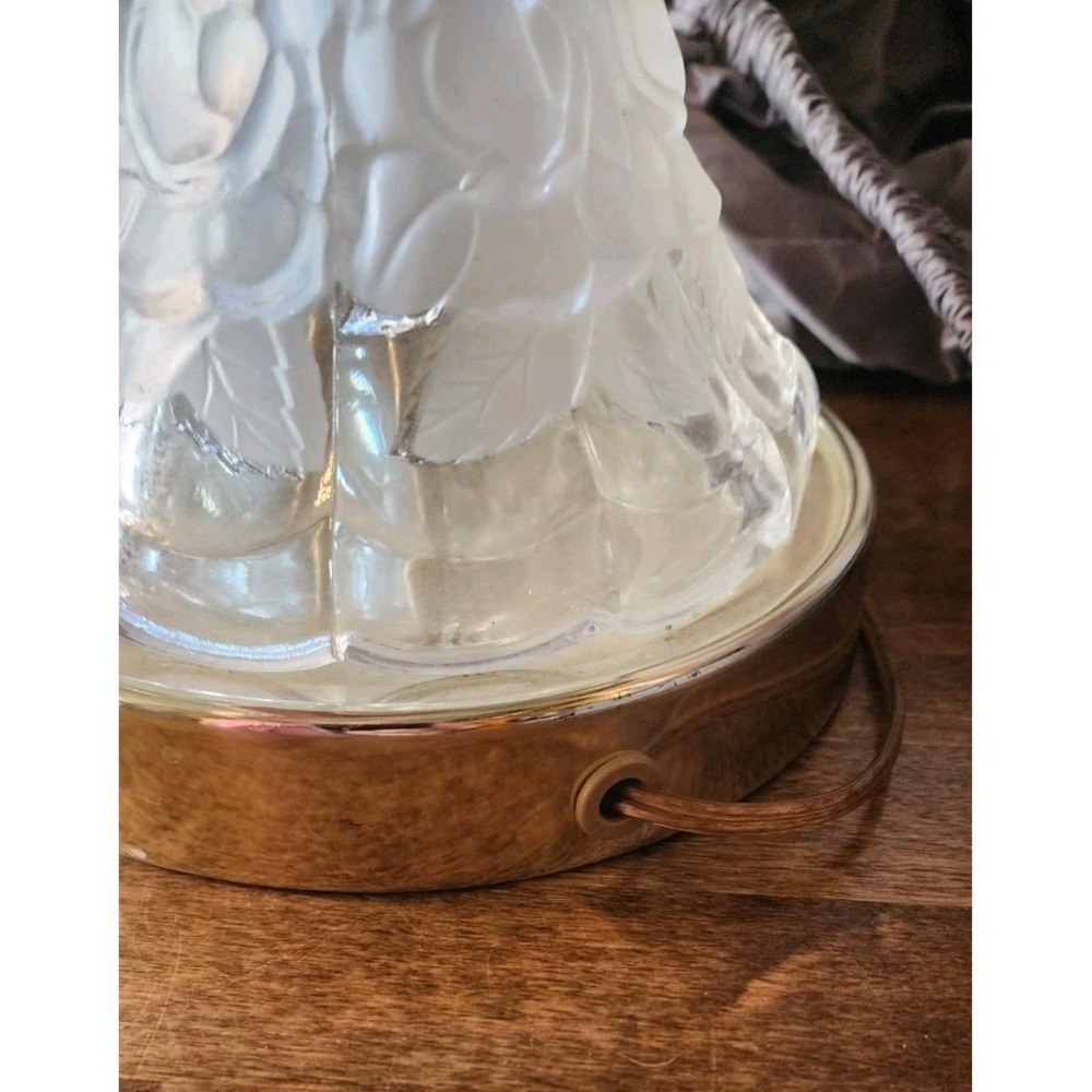 Vintage Anna Hutte Bleikristall Floral Glass Banker's Desk Lamp | Turns On Works - Picture 6 of 8